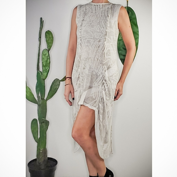 Skif Intl knit sweater dress w fishtail sides EUC - Picture 5 of 8